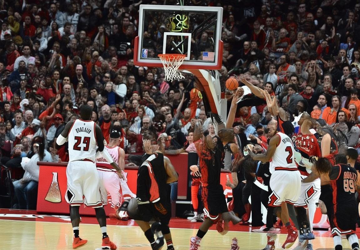 NBA季后赛：开拓者对公牛对决解析与未来展望(图2)