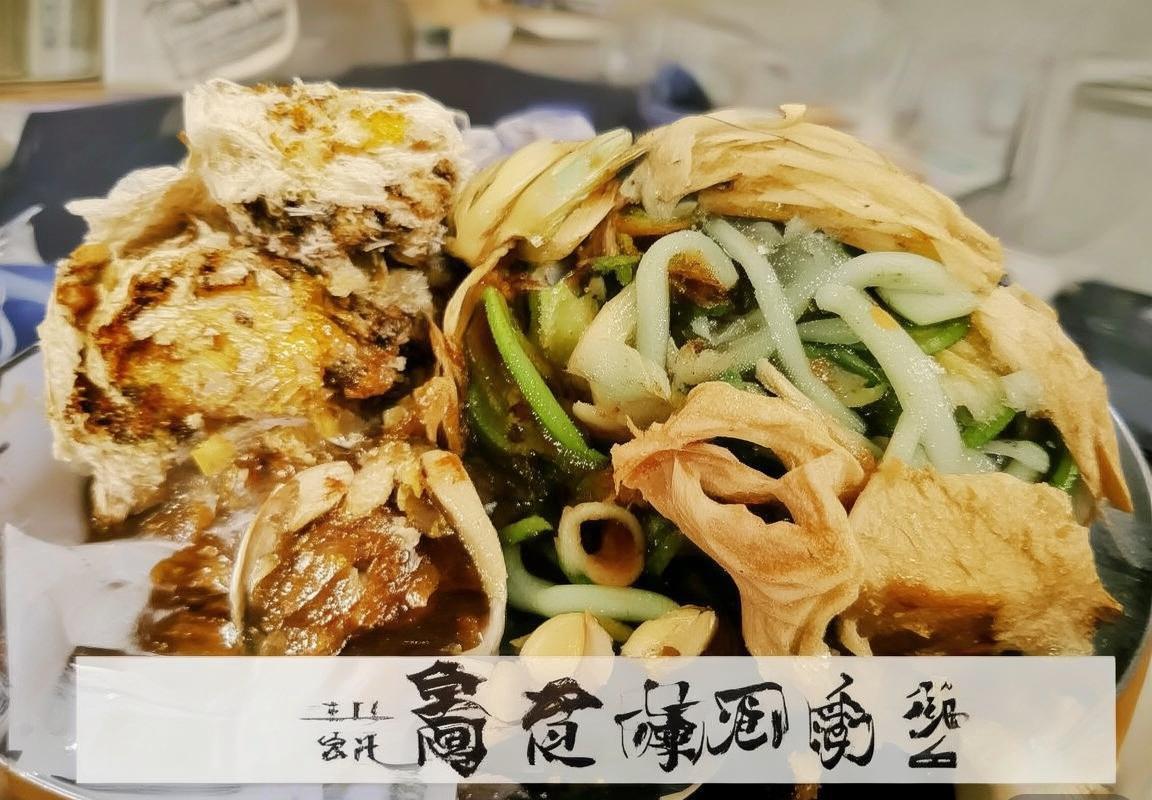 古兰尼与隆迪那：战术创新与团队默契的足球对决解析(图2)